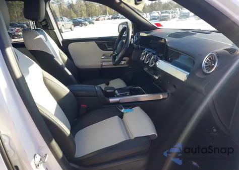 2023 Mercedes-Benz Glb 250 4Matic z USA, uszkodzony, nr VIN W1N4M4HB7PW274248